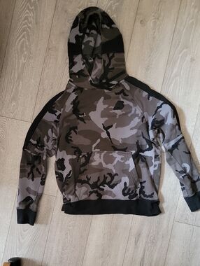 NBA/Nike Lakers Camo Hoodie